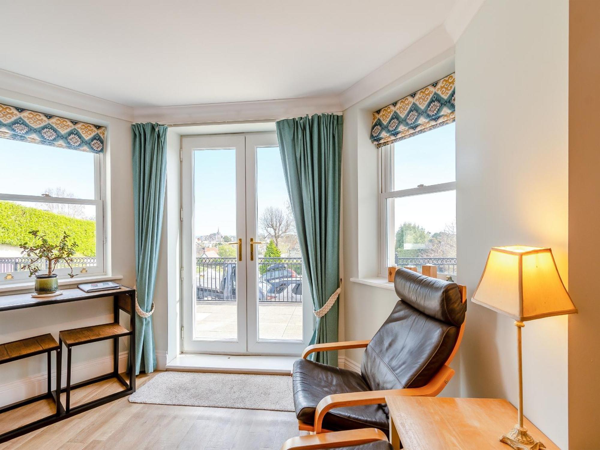 Bryn Y Mor Apartment Tenby Eksteriør bilde